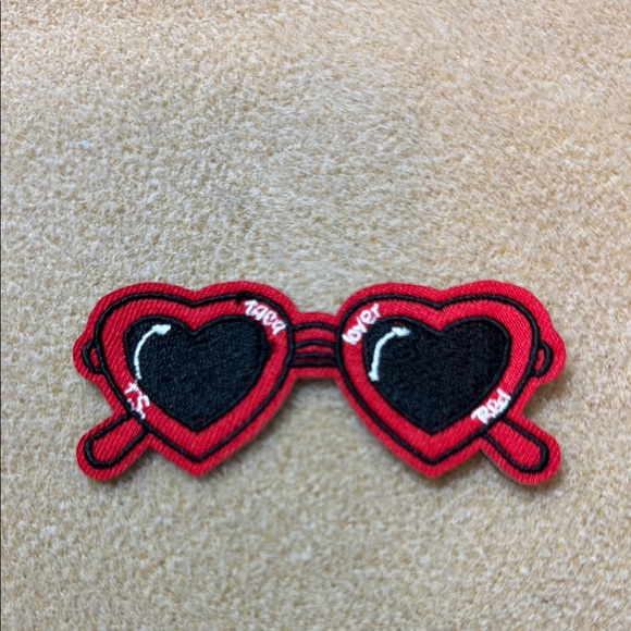 Iron on Taylor Swift Patches - Picture 3 of 9